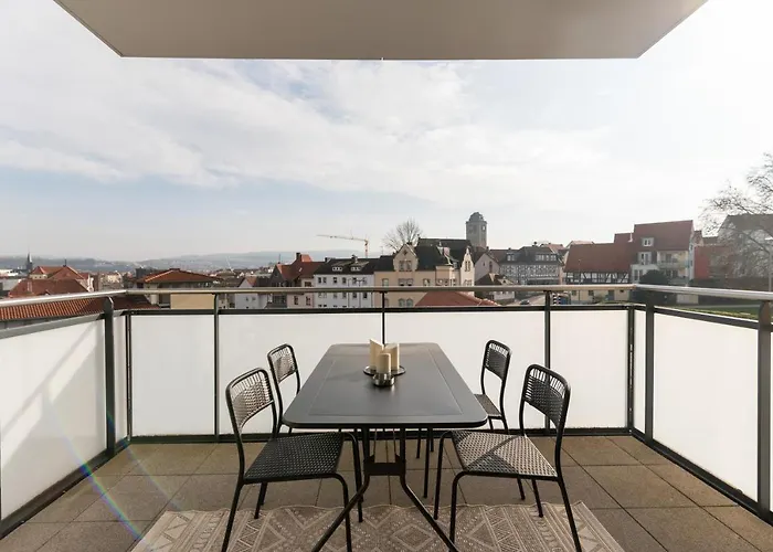 Dwellstay - Modernes Apartment I 55Qm I 2 Zimmer I Kueche I Bad I Terrasse I Tv I Netflix